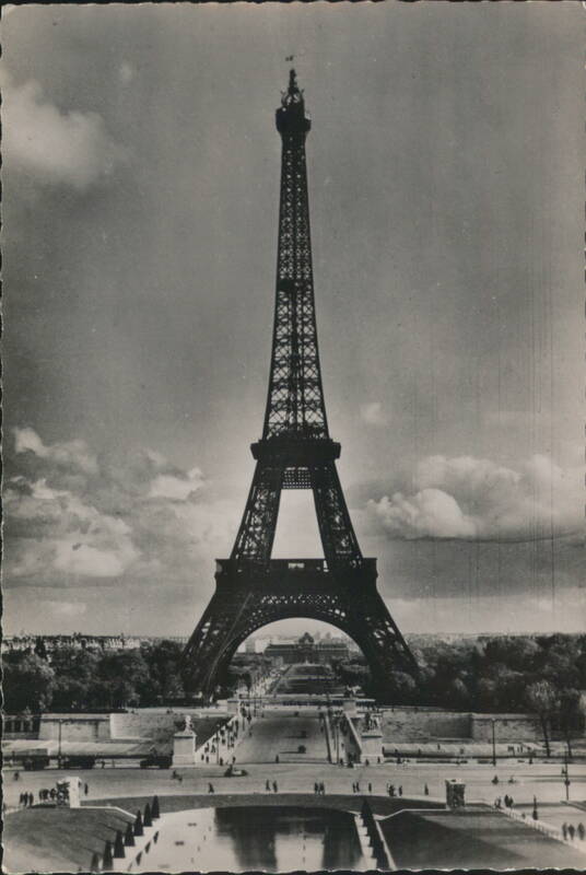 La Tour Eiffel, Paris, View from Champ de Mars France