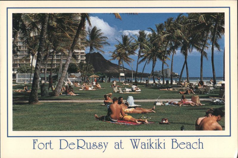 Fort DeRussy Waikiki Beach, Diamond Head Backdrop Honolulu Hawaii