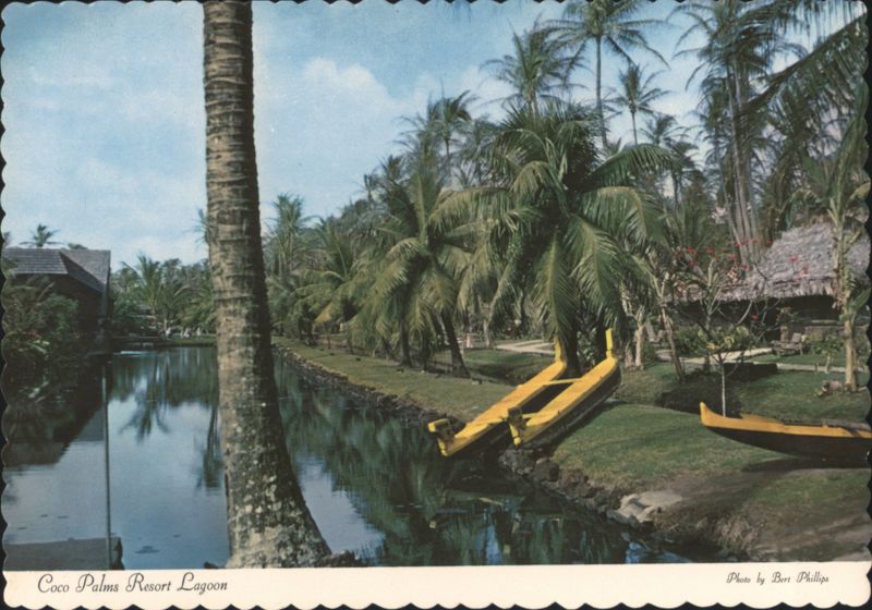Coco Palms Resort Lagoon, Kauai, HI with Canoes Hawaii