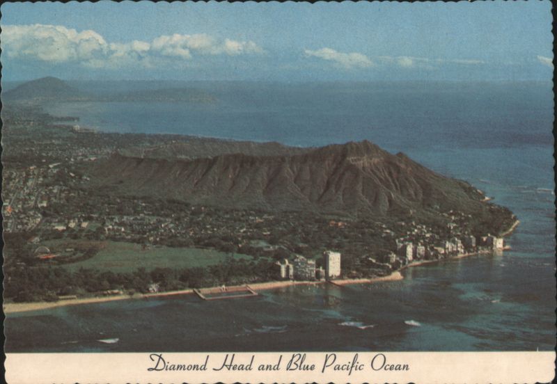 Diamond Head, Kapiolani Park, and Blue Pacific Ocean, HI Honolulu Hawaii