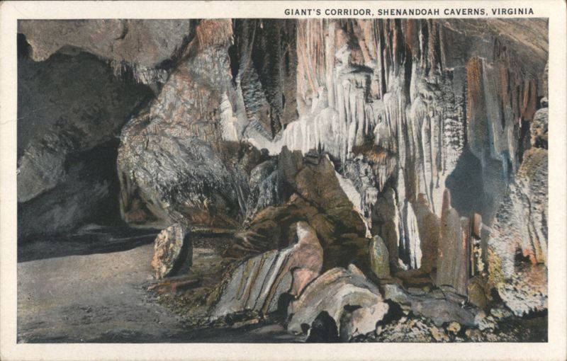 Giant's Corridor, Shenandoah Caverns, Virginia