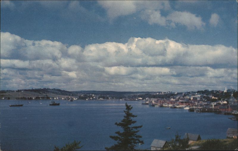 Lunenburg NS Harbor View, Boats & Town Canada Bureau Of Information