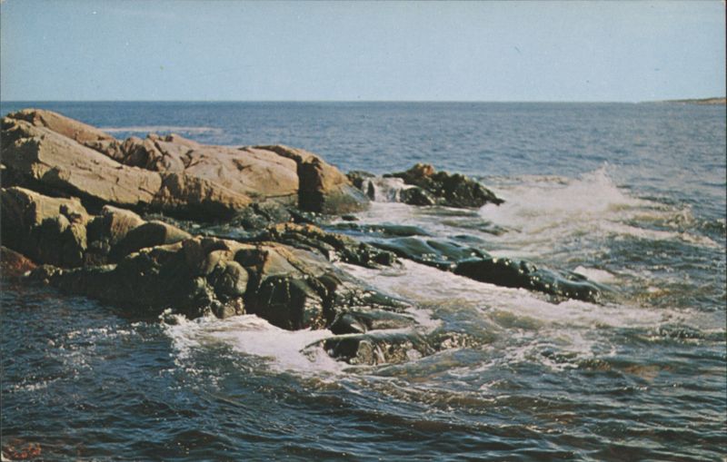 Surf at Neil's Harbor, The Royal Isle Neil's Harbour NS Canada