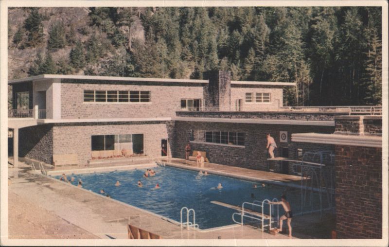 Swimming Pool, Radium Hot Springs, Kootenay National Park BC Canada