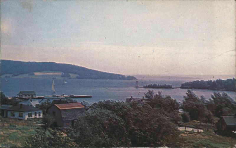 Baddeck, Cape Breton, Beinn Bhreagh, Coastal View NS Canada