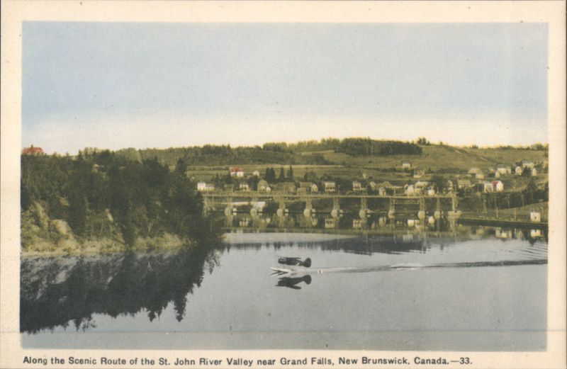 St. John River Valley, Grand Falls, NB - Seaplanes on Water Canada
