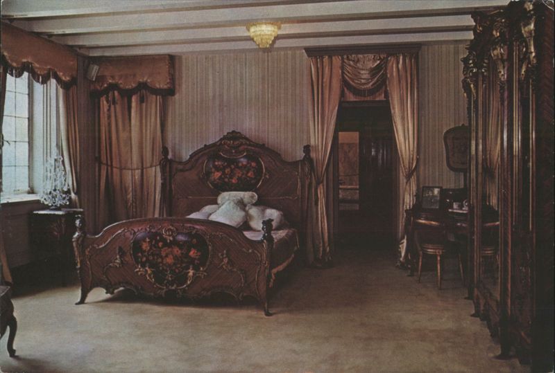 Mable Ringling's Bedroom, John and Mable Ringling Residence Sarasota Florida