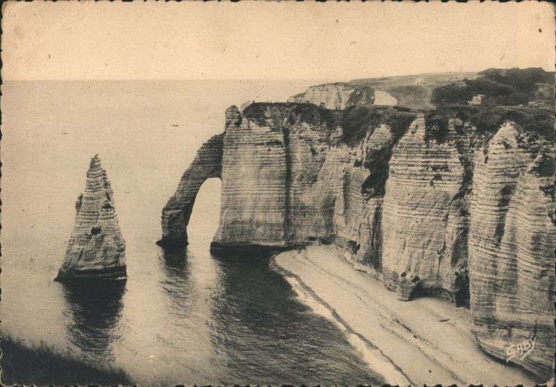 Étretat: Porte d'Aval & L'Aiguille France