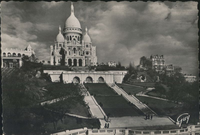 Sacré-Cœur Basilica, Montmartre, Paris France Guy