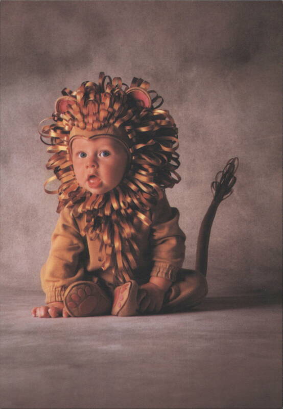 Baby in Lion Costume with Ribbon Mane TOM ARMA Babies