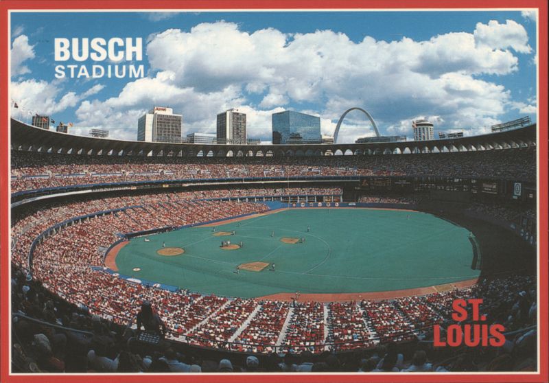 Busch Stadium St. Louis, MO - Baseball Field & Gateway Arch Missouri