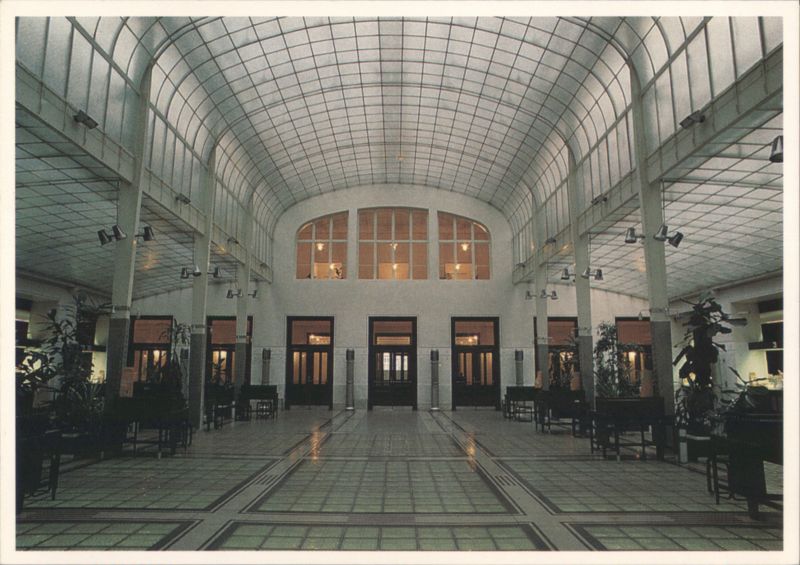 Otto Wagner Postsparkasse Booking-hall, Wien Austria