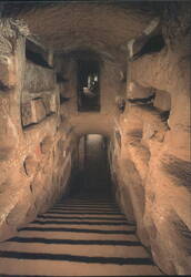 Catacombe di Domitilla, A Gallery Postcard
