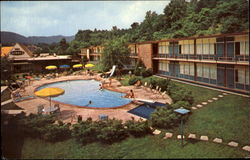 Hornes Motor Lodge & Crown Restaurant, U. S. 70 East Postcard