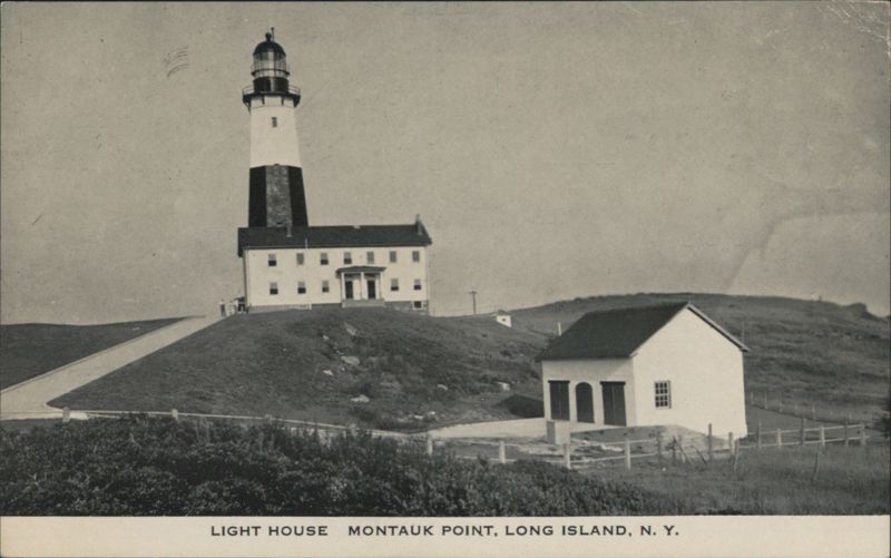 Montauk Point Lighthouse, Long Island, NY New York
