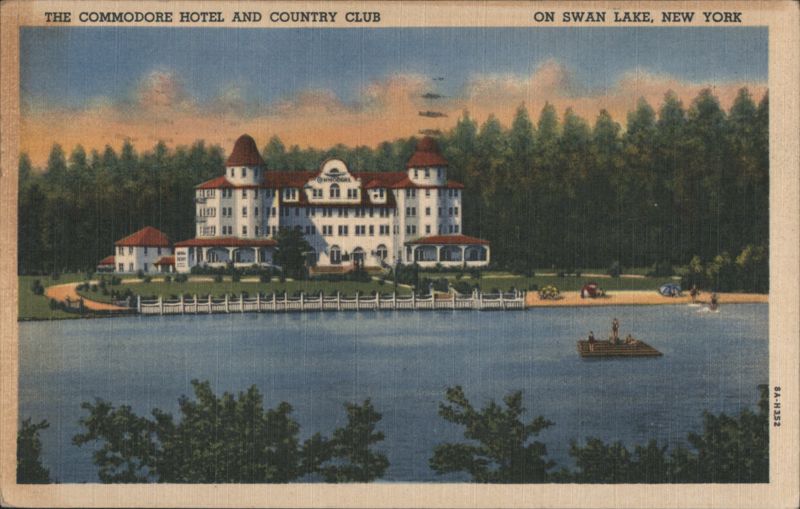 The Commodore Hotel and Country Club on Swan Lake New York