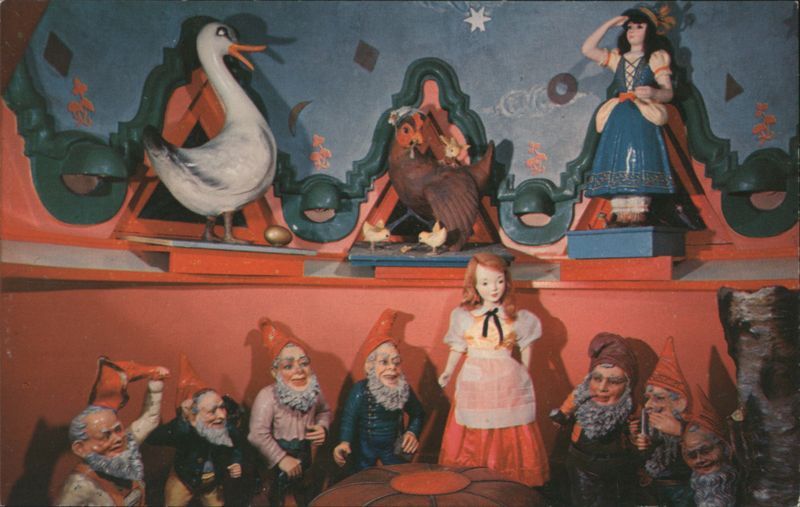 The Gingerbread Castle, Snow White, Seven Dwarfs, Little Bo-Peep Hamburg New Jersey