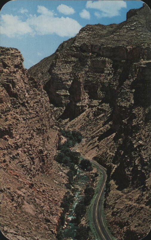 Rugged Cliffs, Shell Cañon, Highway U.S. 14, Big Horn Mountains Wyoming