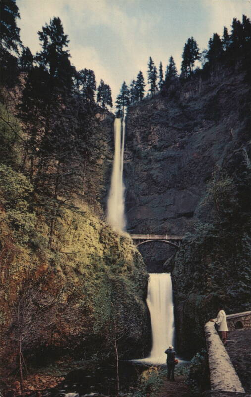Multnomah Falls, Oregon - 620 ft, Columbia River