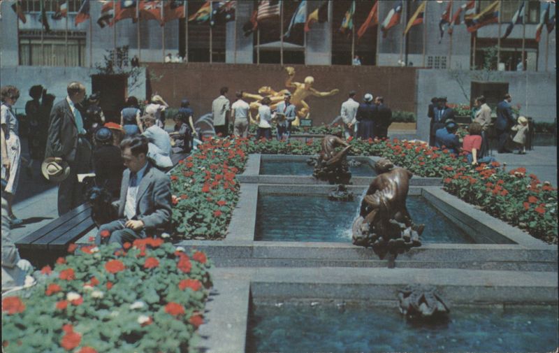 Channel Garden, Rockefeller Center, Prometheus Fountain New York City