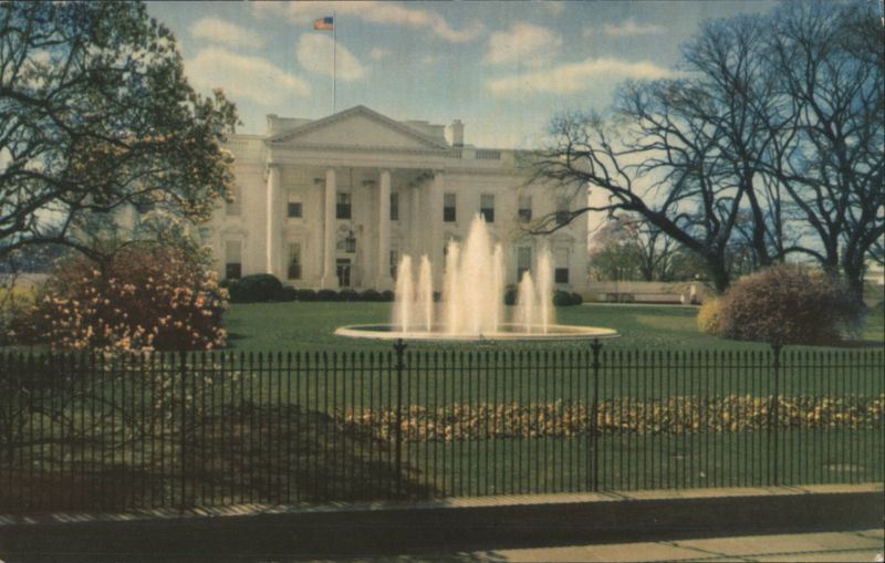 The White House, Fountains & Grounds, Pennsylvania Ave Washington District of Columbia