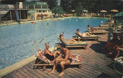 The New Raleigh Solaria Pool, South Fallsburg, NY Postcard
