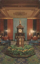 Waldorf-Astoria Main Lobby, Unique Waldorf Clock, New York Postcard