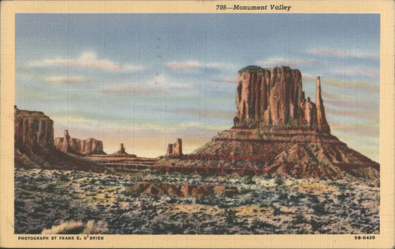 Monument Valley - Towering Red Sandstone Monuments Utah