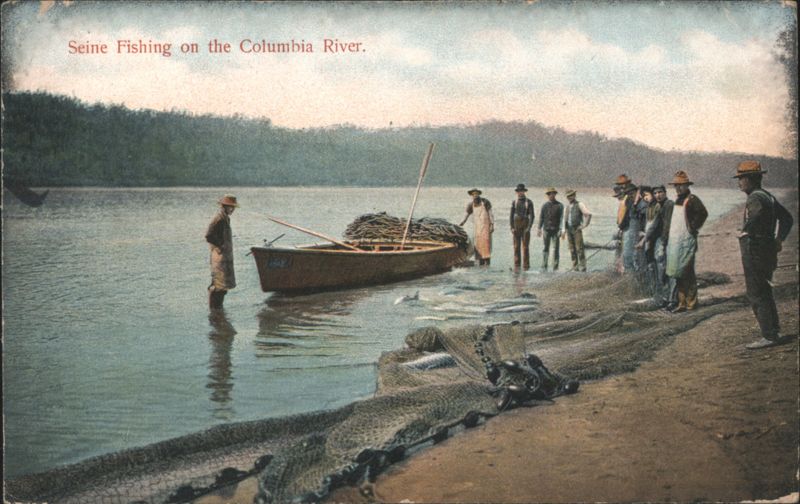 Seine Fishing on the Columbia River Ilwaco Washington