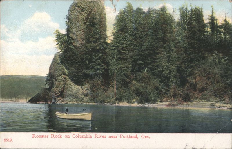 Rooster Rock Columbia River near Portland, OR Oregon