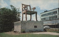 World's Largest Chair, Thomasville, NC Postcard