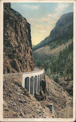 Golden Gate, Yellowstone Park Postcard