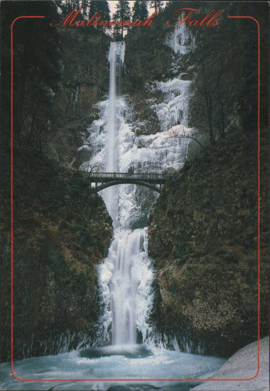 Multnomah Falls in Winter, Columbia River Gorge Oregon