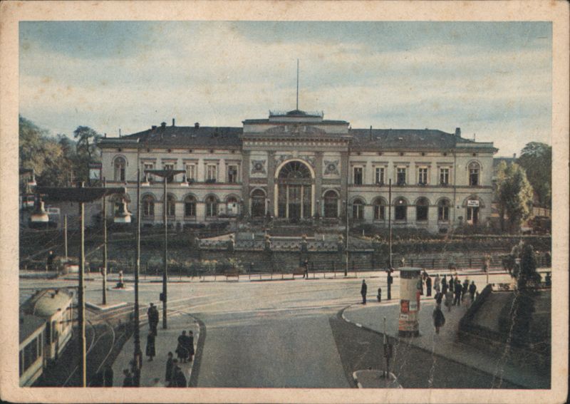 Braunschweig Hauptbahnhof Train Station Street Scene Germany