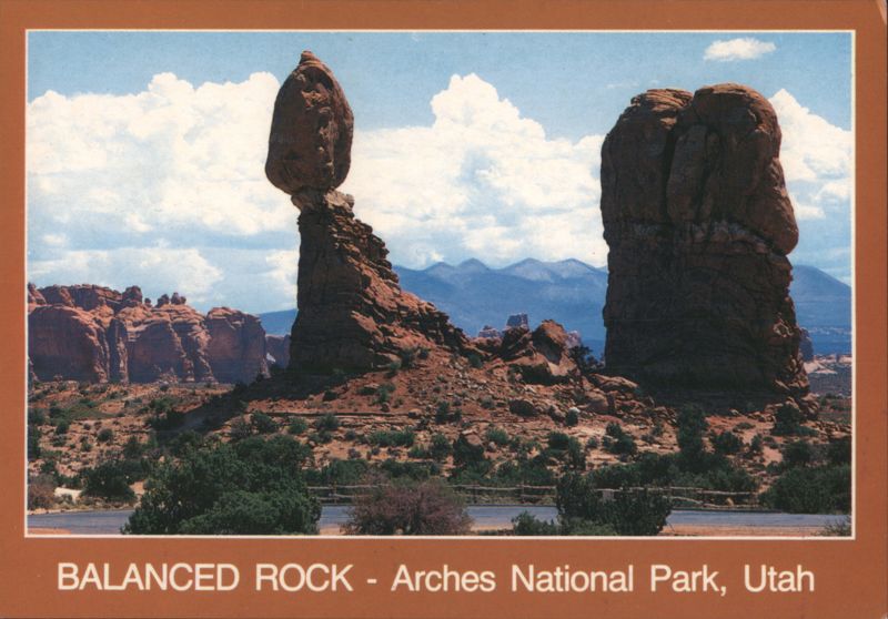 Balanced Rock, Arches National Park Utah Lin Ottinger