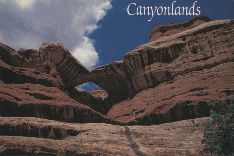 Paul Bunyans Potty Arch, Canyonlands National Park Utah