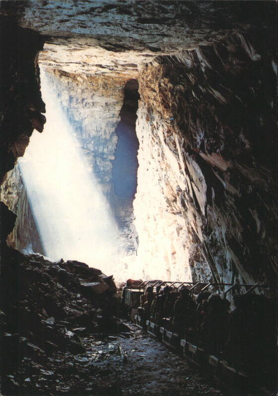 Ceudwll Llechwedd Slate Caverns Light Beam Blaenau Ffestiniog Wales