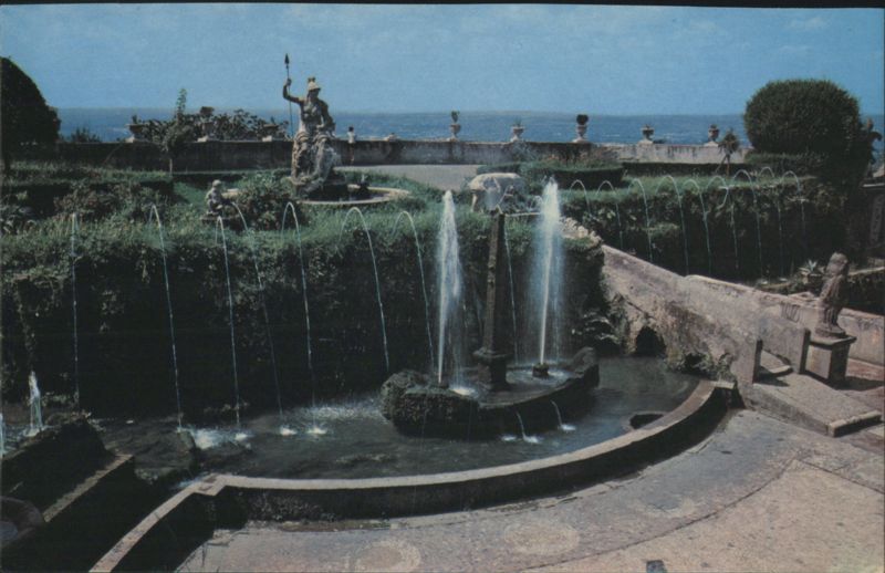 The Little Rome Fountain, Miniature Replicas of Ancient Rome Italy