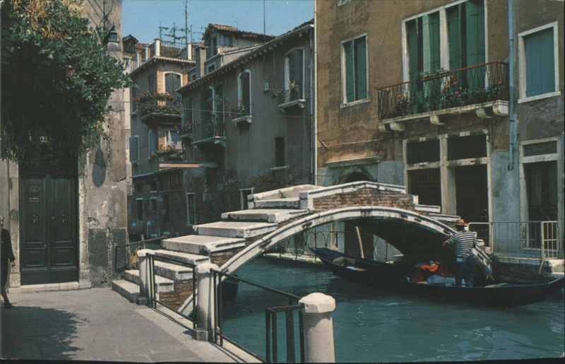 Venice Old Bridge Without Parapets, Gondola Canal Italy