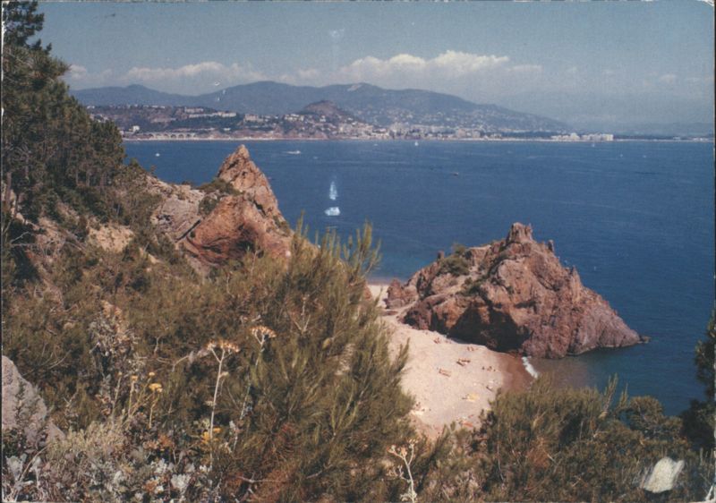 Théoule-sur-Mer, Plage et Pointe de l'Aiguille France