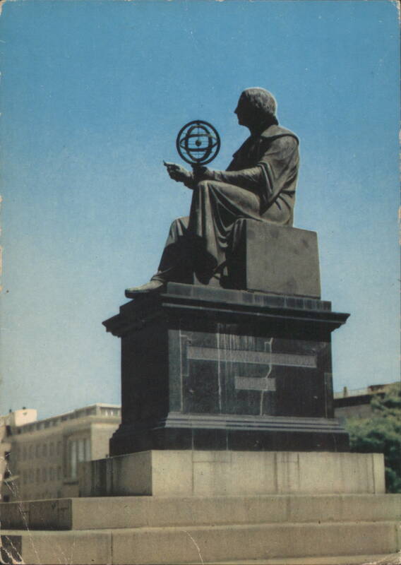 Nicolaus Copernicus Monument, Warsaw, Poland J. Kiemun