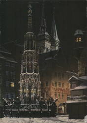 Nürnberg Der Schöne Brunnen, Snowy Night Scene Postcard