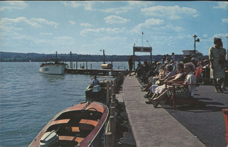 Roseland Park Boat Tours on Canandaigua Lake New York