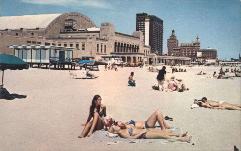 Atlantic City Beach, Convention Hall & Elegant Hotels New Jersey