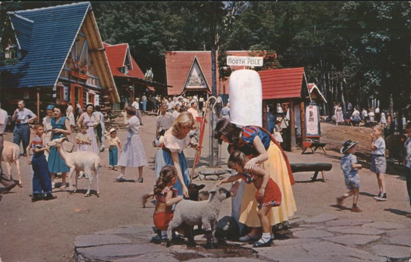 Little Bo Peep & Snow White at Santa's Workshop, North Pole, NY New York