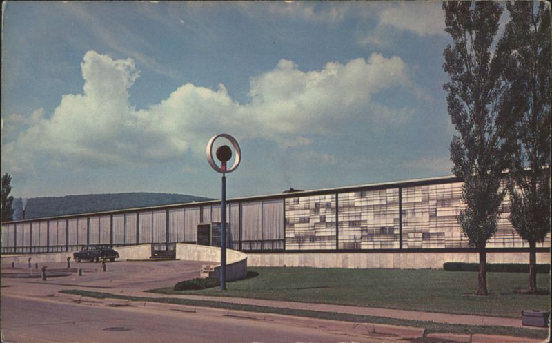 Corning Glass Center, Modern Architecture New York