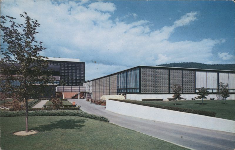 Corning Glass Center, History, Art, Science of Glass New York