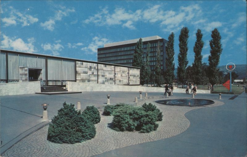 Corning Glass Center, History, Art, Science of Glass New York