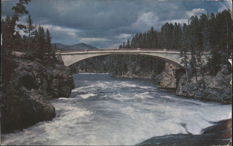 Chittenden Bridge, Yellowstone River, Yellowstone National Park