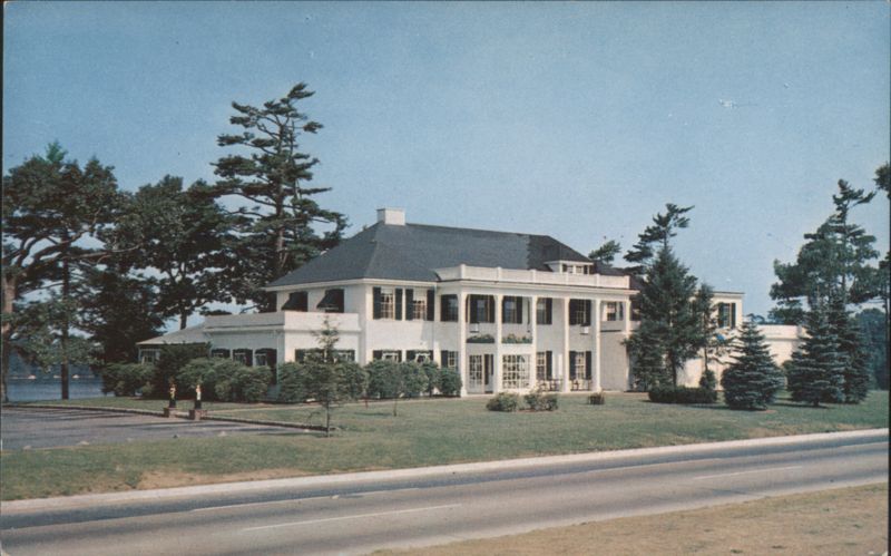Towne Lyne House, Lynnfield, MA - Suntaug Lake Mansion Massachusetts